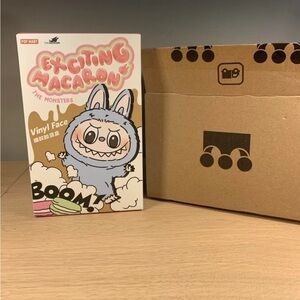 Labubu Exciting Macaron Sesame Bean NIB